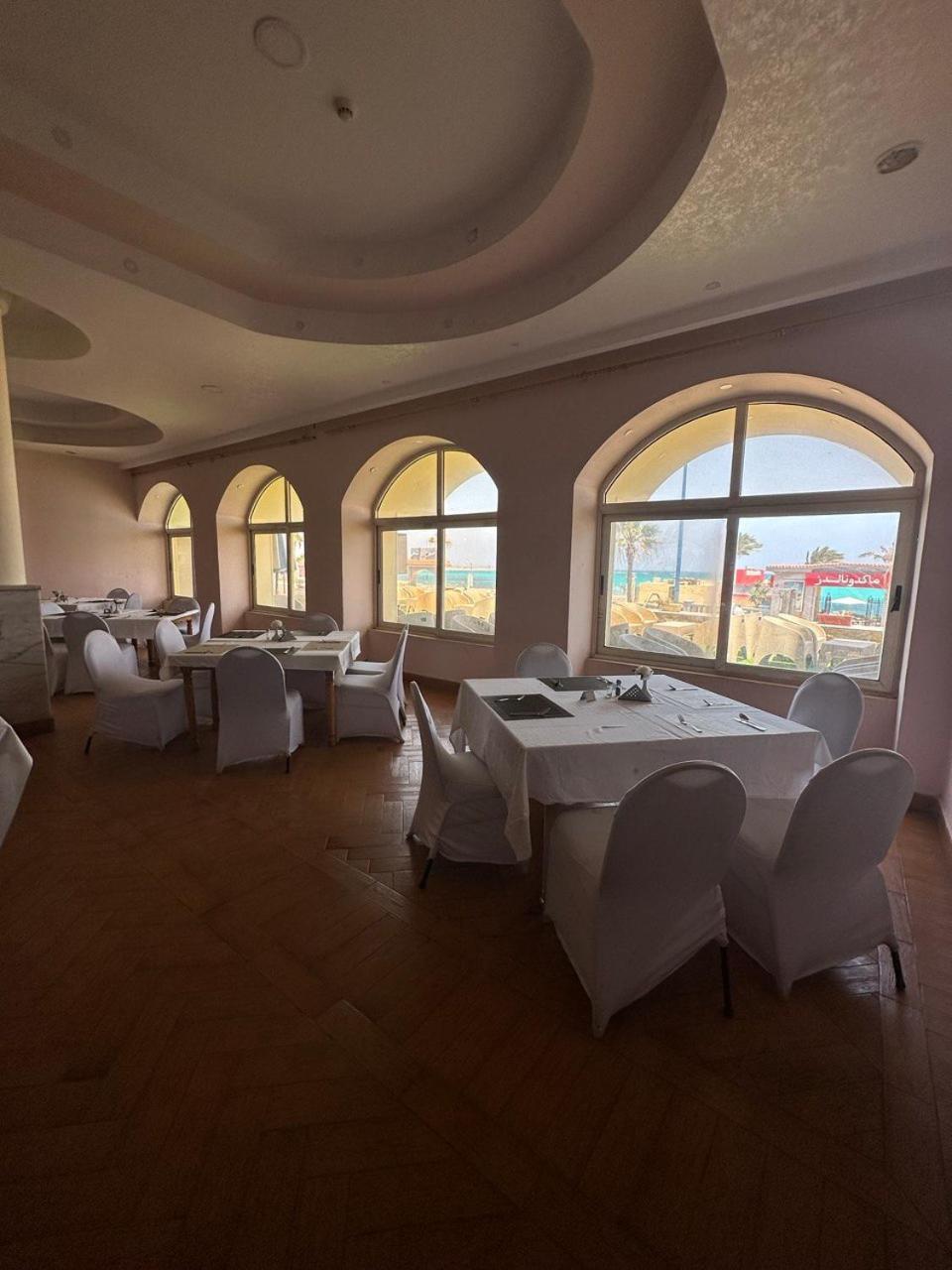 Aros Al Bahr Hotel Мерса-Матрух Екстер'єр фото